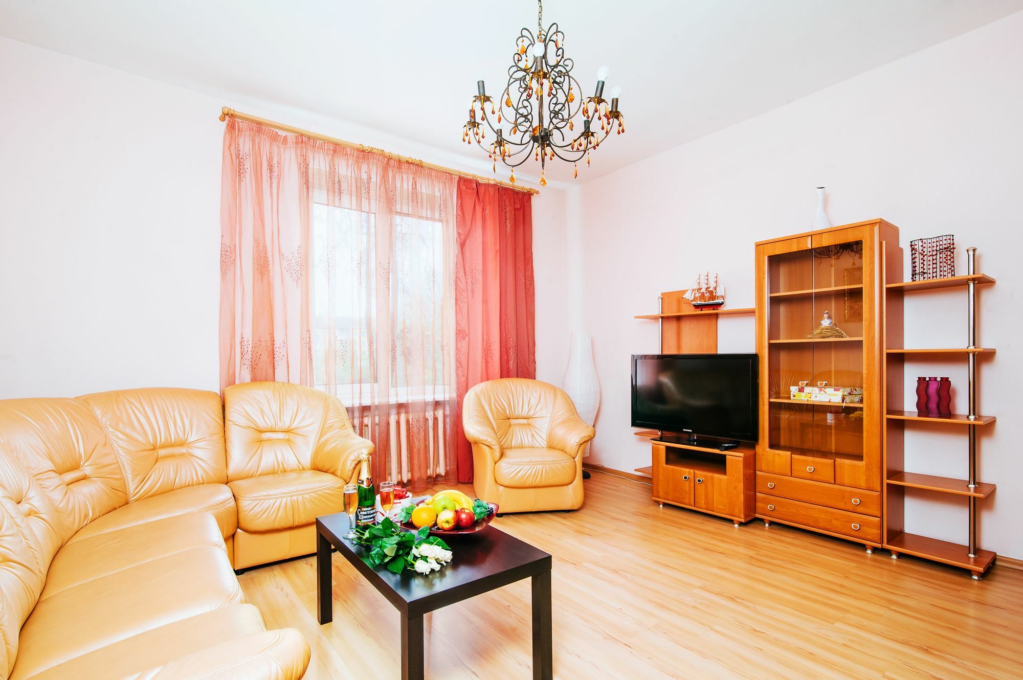 מינסק Guest House On Victory Square מראה חיצוני תמונה
